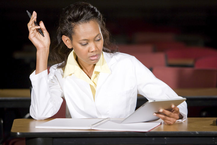 Why-Professors-Should-Embrace-Technology-in-the-Classroom