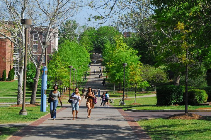 3 Positives for Choosing an HBCU 3 Positives for Choosing an HBCU