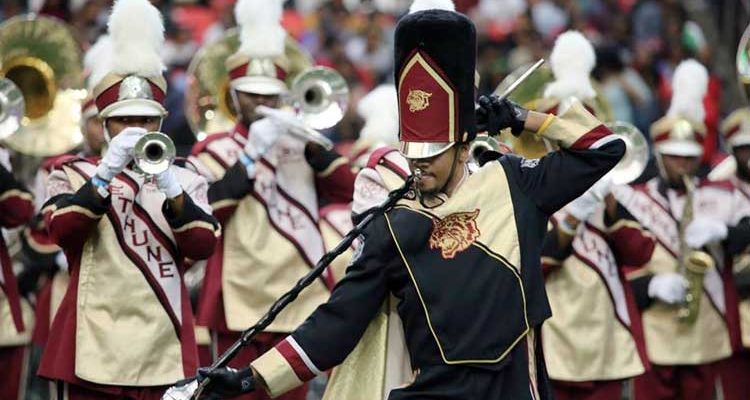 Bethune-Cookman performs in the 2016 Honda Battle of the Bands Showcase